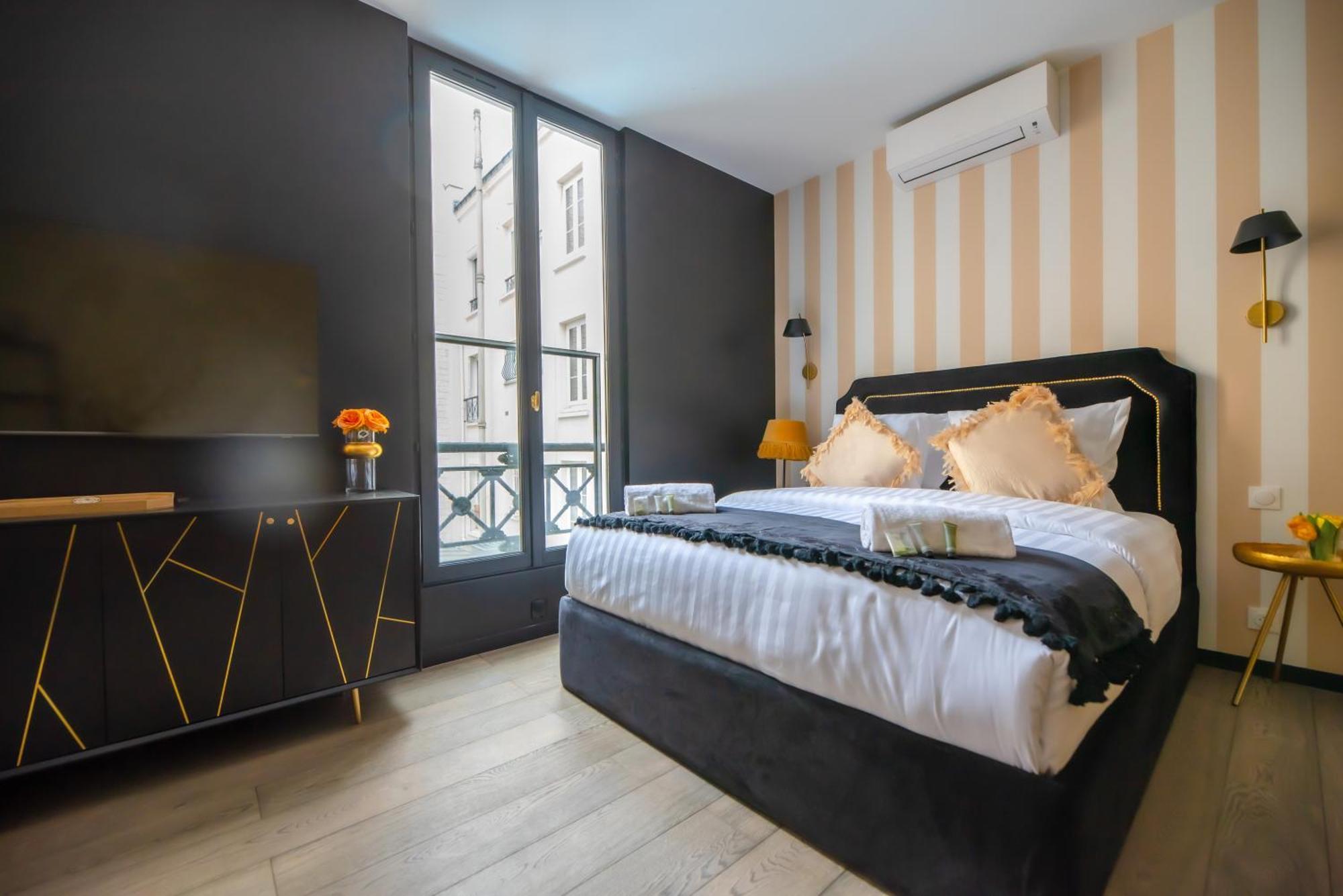 Monsieur Montmartre - Moulin Rouge Residence Paris Luaran gambar